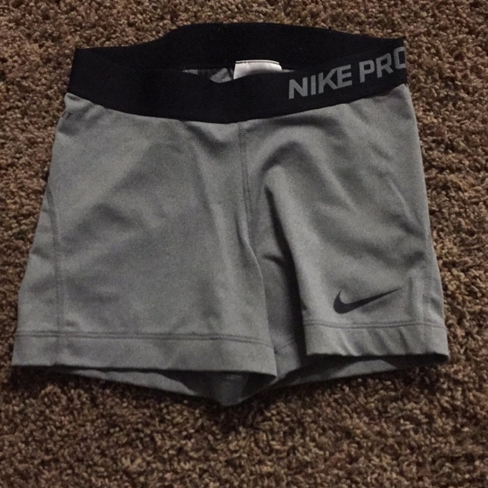 Nike spandex